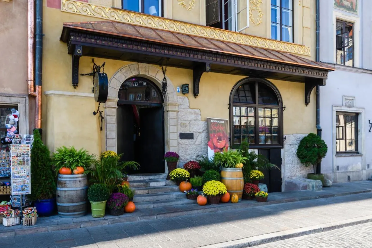 P&O Serviced Apartments Old Town Square Studio Warsaw 0*,  Poland